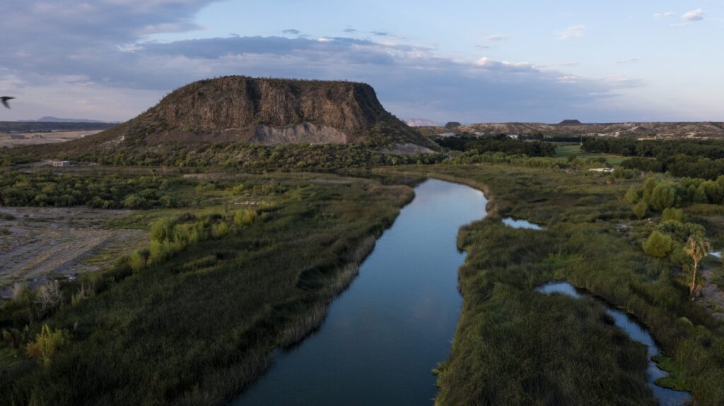 The Conchos River flows downstream of La Boquilla dam. The river forms in the mountains of Chihuahua and is the largest tributary of the Rio Grande. Credit: Omar Ornelas