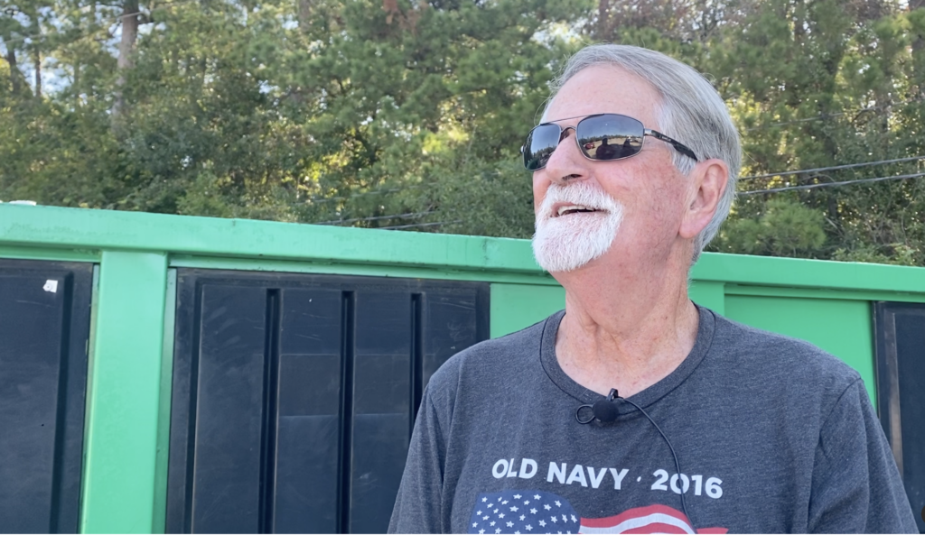 Ken White, a resident of Houston's Kingwood community, dropped off bags of plastic waste for recycling on a Saturday in September. Credit: Ana Bueno/Univision 45